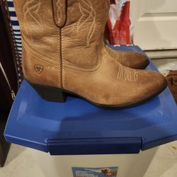 Women's Ariat Boots Size 10B Excellent Condition 