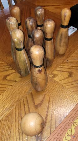 Vintage Wooden bowling ball set