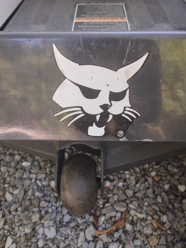 Bobcat Zero turn 52"