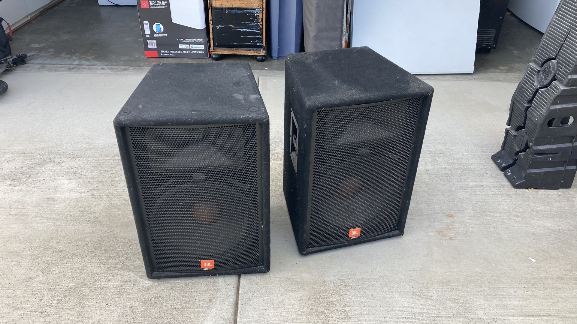 JBL JRX100 Speakers
