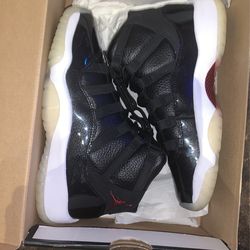 Deadstock Jordan 11s 72-10