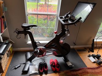 2021 Peloton bike