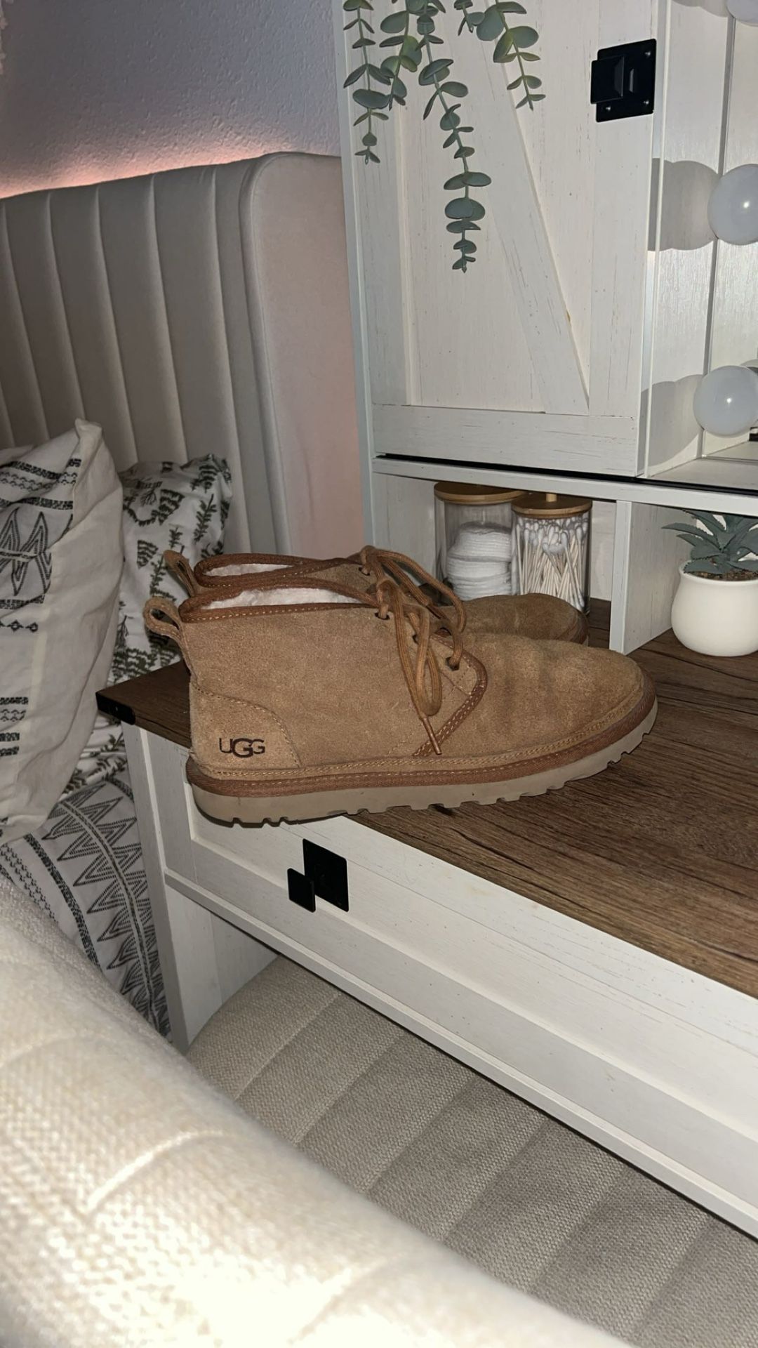 Uggs