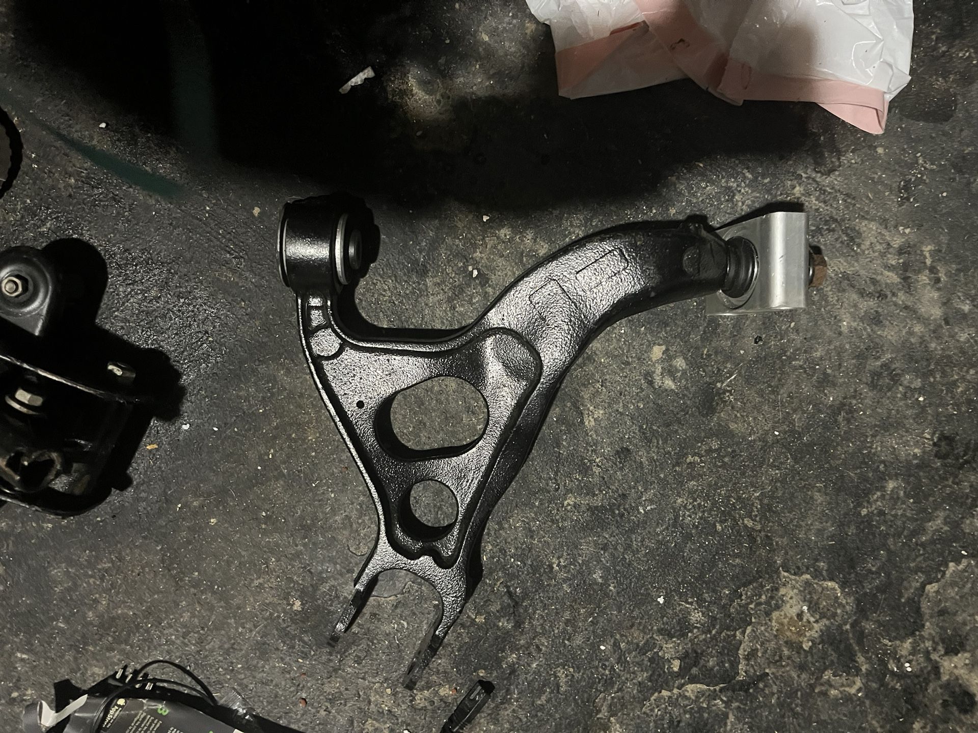 Ford Taurus Control Arm