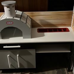 Toddler Pizza Stand 