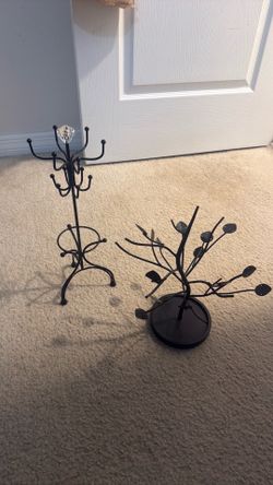 Jewelry holders