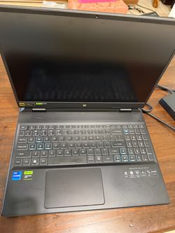 Acer Predator Helios Neo 16 (PHN16-71) * Intel Core i7-13700HX * RTX 4050 Laptop GPU (140W) * 16 GB DDR5 * 512gb SSD * 16” WUXGA (1920x1200) 165 Hz