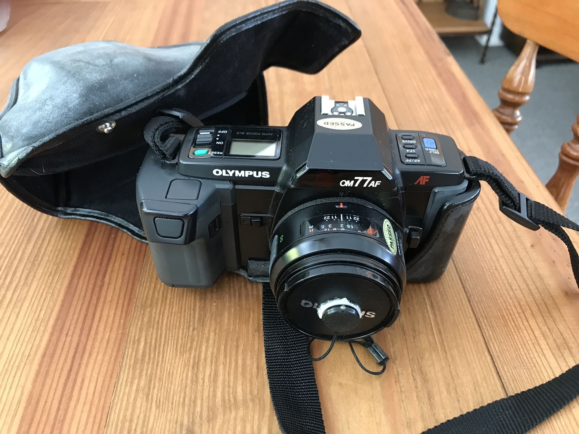 Olympus OM77AF Camera