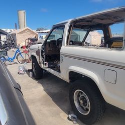 1987 Ford Bronco 2 Parts