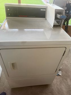 Speed Queen Coin Operated Dryer (gas)