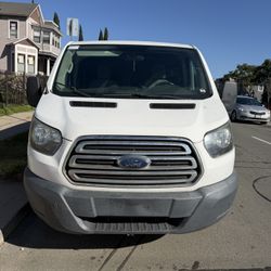 2015 Ford Transit 250 VanLow Roof w/60/40 Side Door