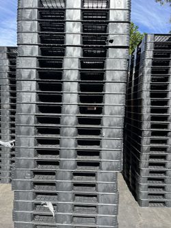 48x40 Plastic Pallets