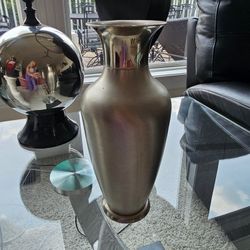 Silver Decrative Vase