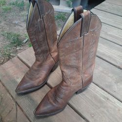 Justin Boots Size 5.5