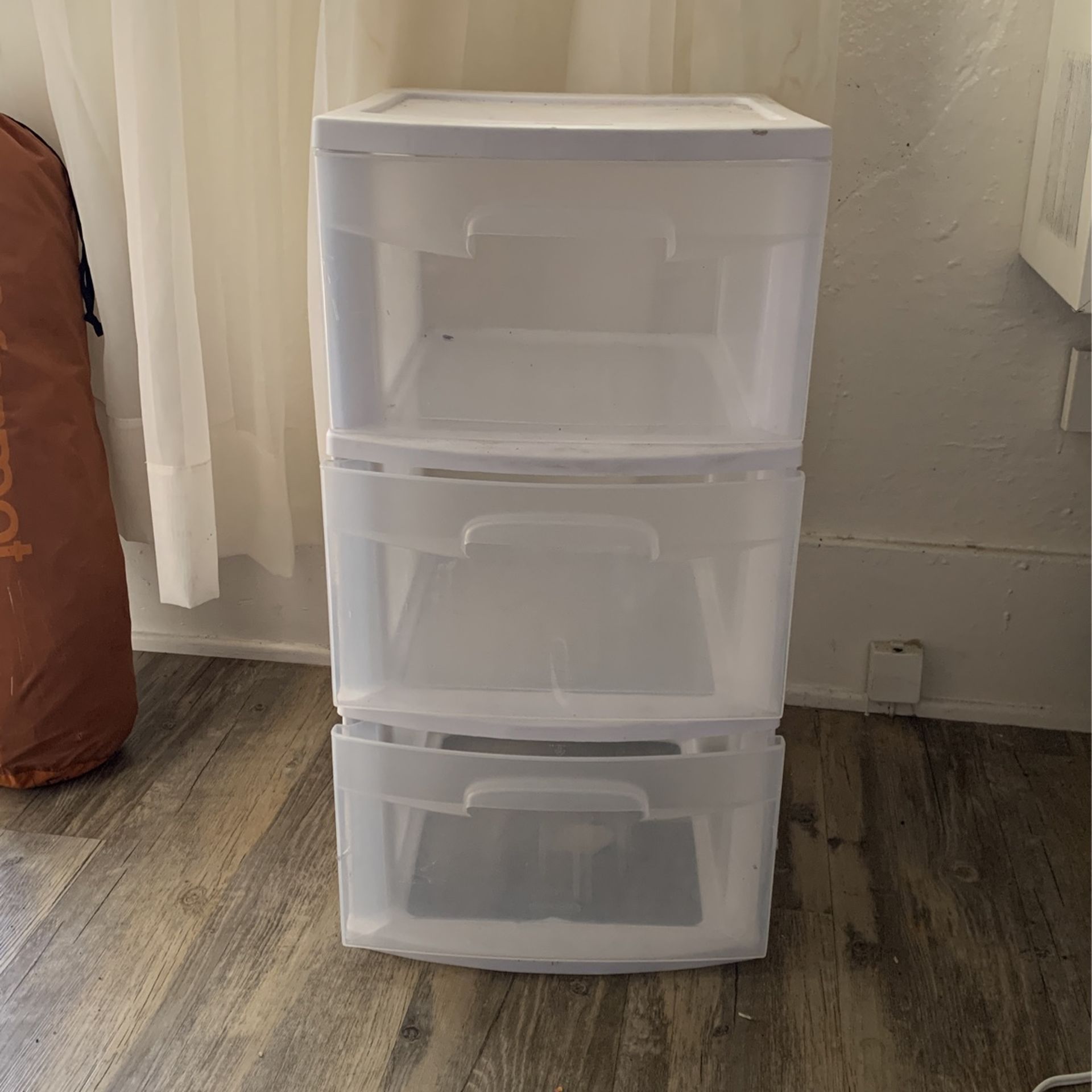 Plastic Storage Container