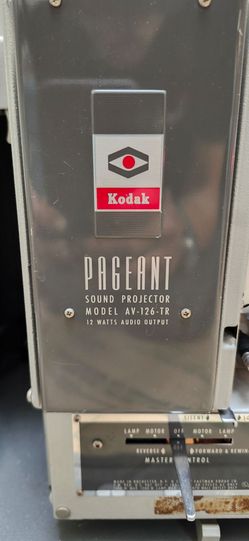 Kodak Pageant Sound Projector AV-126-TR