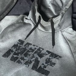nike hoodie