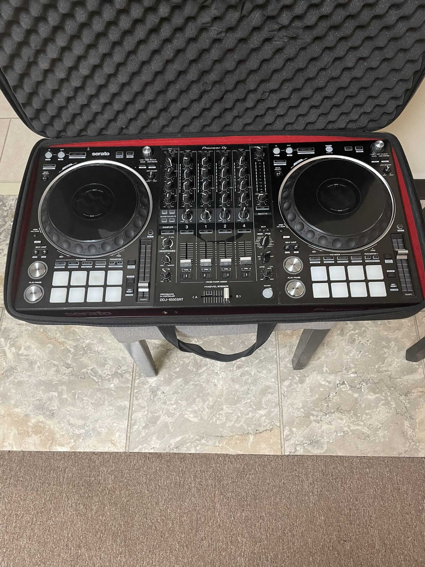Pioneer DDJ SRT 1000 With Carry Case
