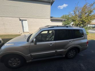 2004 Mitsubishi Montero