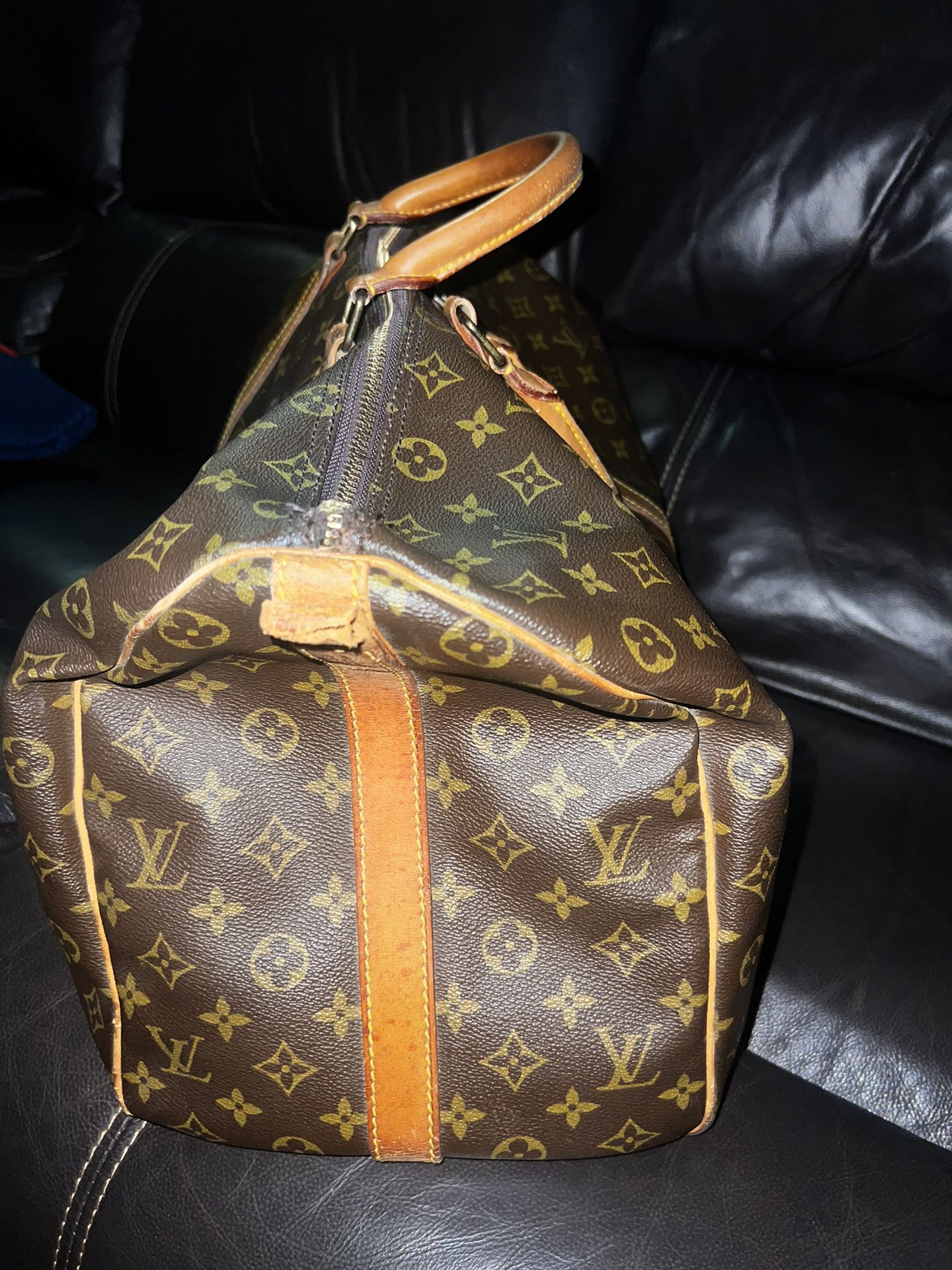 Louis Vuitton Keepall Bandoulière 50 for Sale in Eastamptn Township, NJ -  OfferUp