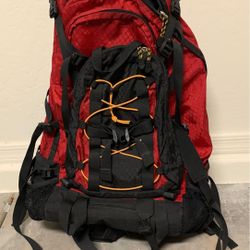 Cabelas hiking and camping pack