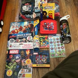 Avengers Gift Set New