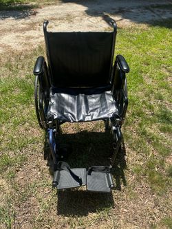 Drive Silver Sport II Mobility Chair - Like New