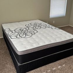 Full Size Mattress Pillow Top New 
