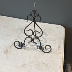 Picture Frame Holder
