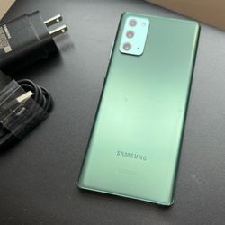 Samsung Galaxy Note 20 , Unlocked  for all Company Carrier ,  Excellent Condition Like New 