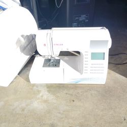 Singer Quantum Stylist-9960