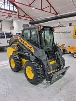 2013 New Holland L225 Skid Steer
