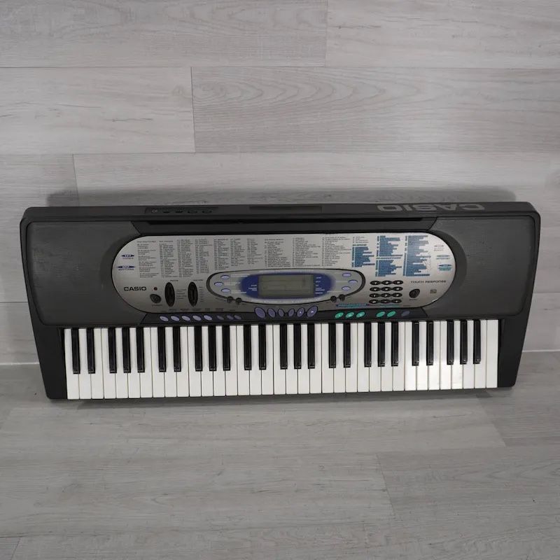 CASIO CTK-571 keyboard