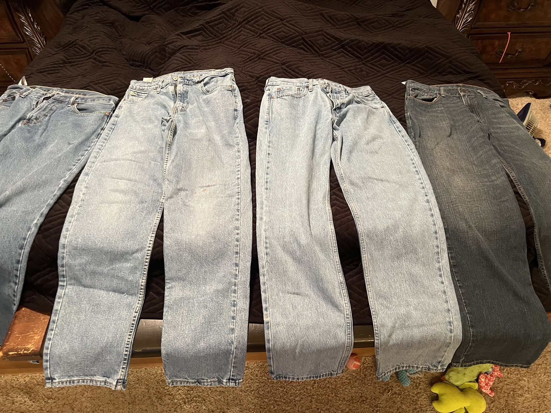 All 550 Levi’s Waste 32 Length 34