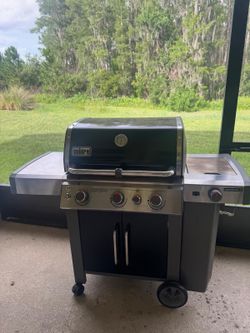 Weber Genesis II Gas Grill – Great Condition