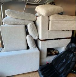 Thomsaville Lowell 6-piece modular section couch