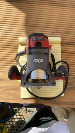 Skil 10 Amp Fixed Base Router