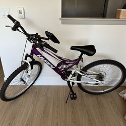 Huffy Trail Runner 18 Speed 26” Wheels
