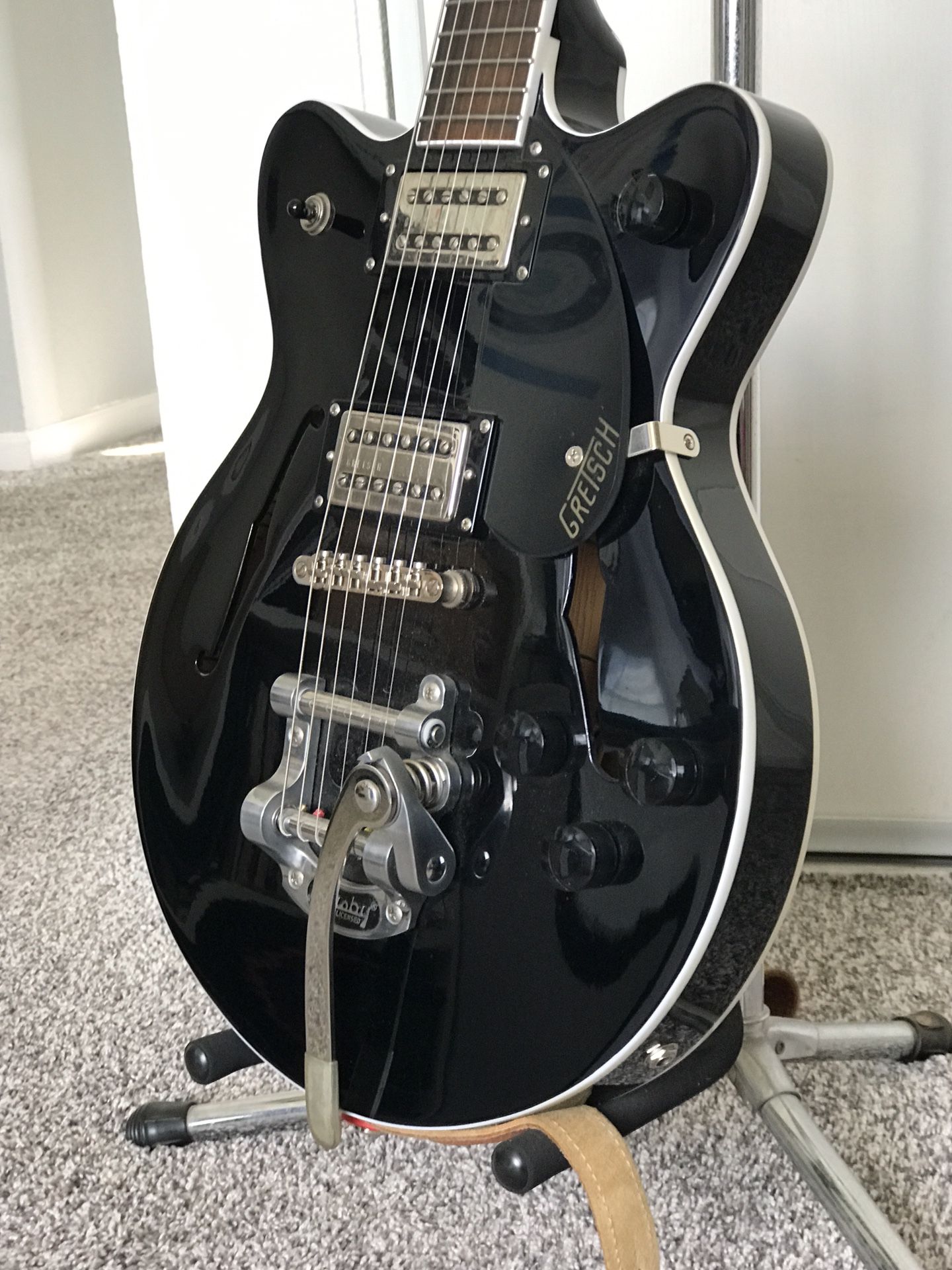 Gretsch G2655T Streamliner Guitars & Basses