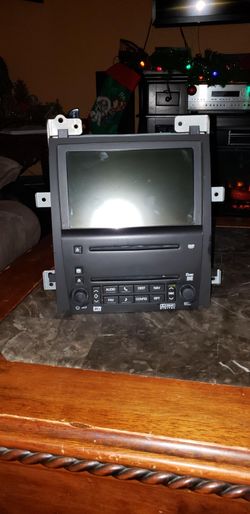 Original Radio & Flipdown TV For Cadillac Escalade 