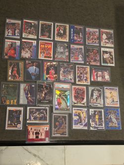 Basketball 34 Card Lot! Michael Jordan! LeBron James! Kobe Bryant! 2022 LeBron James Silver Prizm PSA 9 Mint!