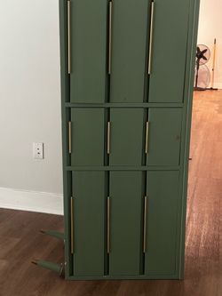 Free dresser