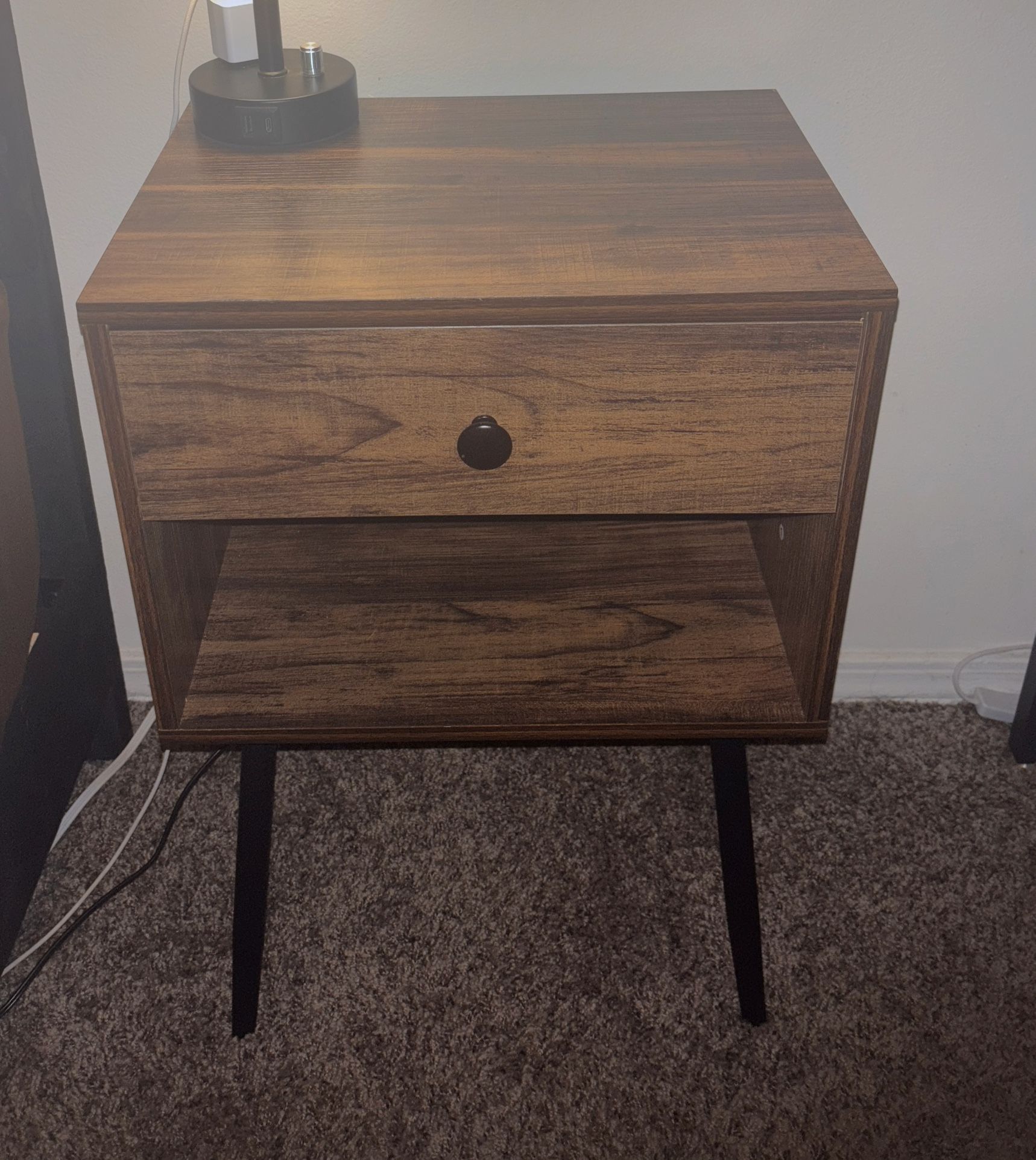Nightstand 