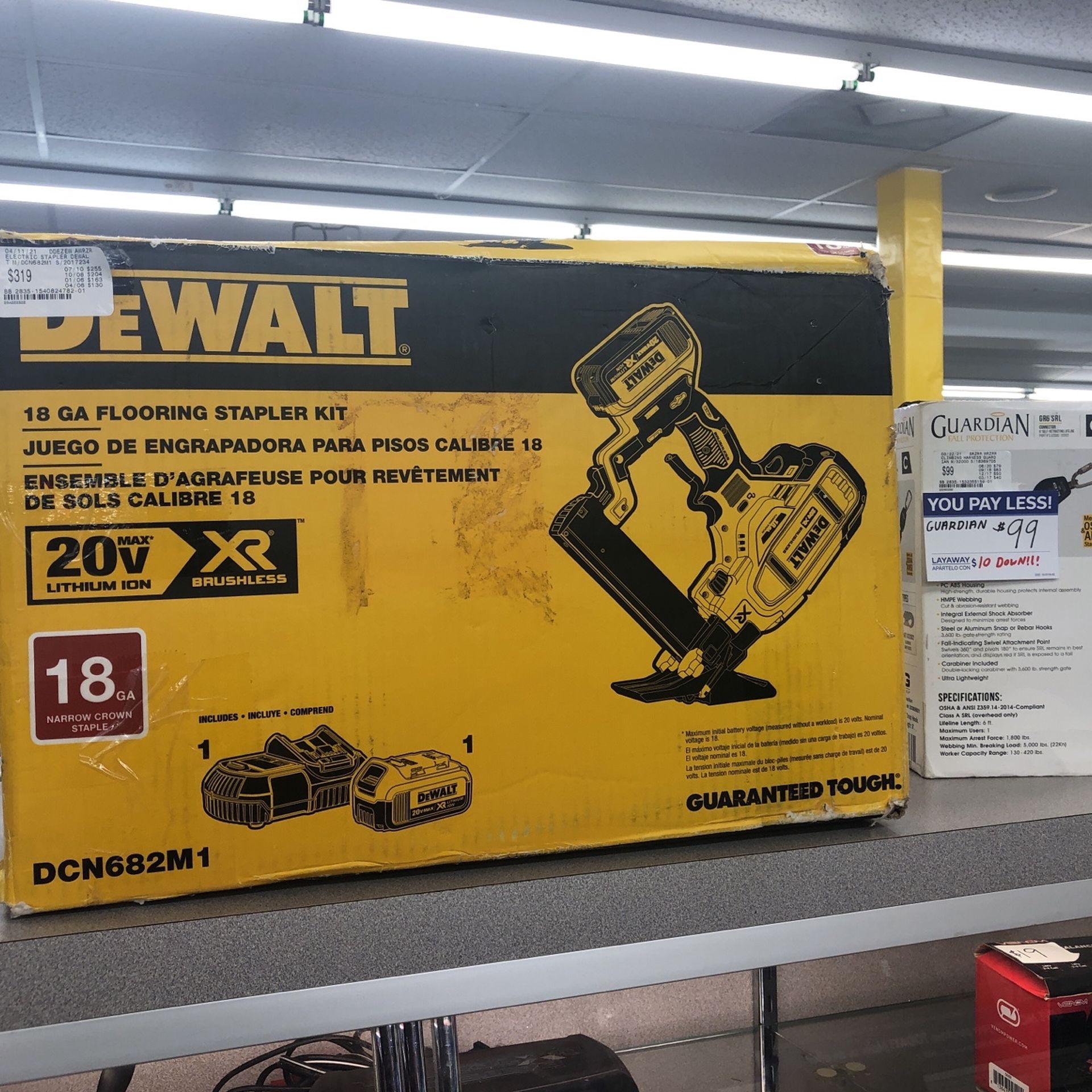 Dewalt Flooring Staple Kit