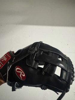 Rawlings Infield Glove