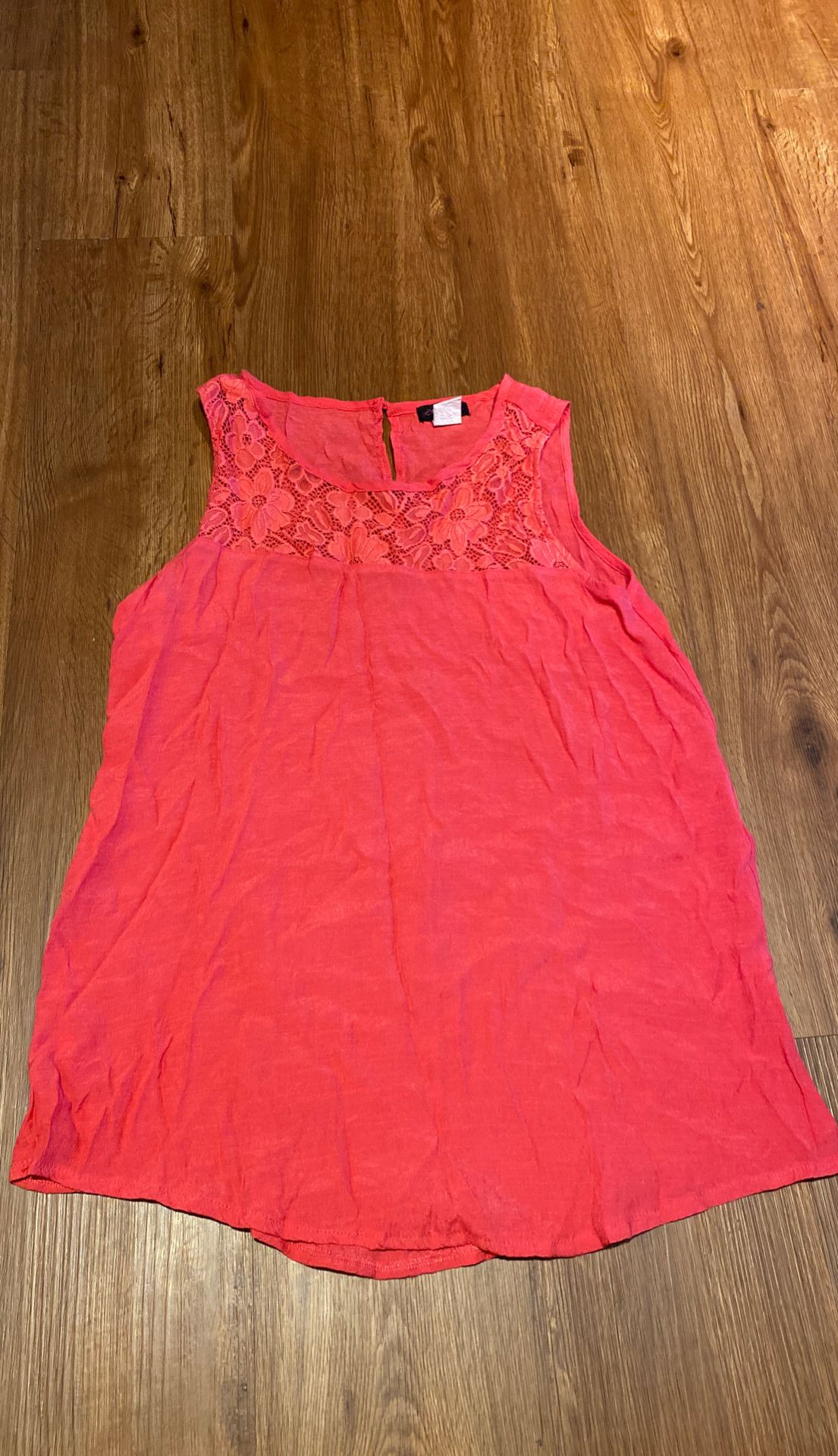 Women’s dress tank