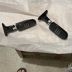 2025 Road Glide Passenger Pegs