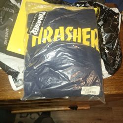 thrasher hoodie size medium
