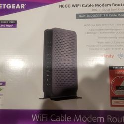 N600 WiFi Cable Modem ( C3700) 
In very good Condition
