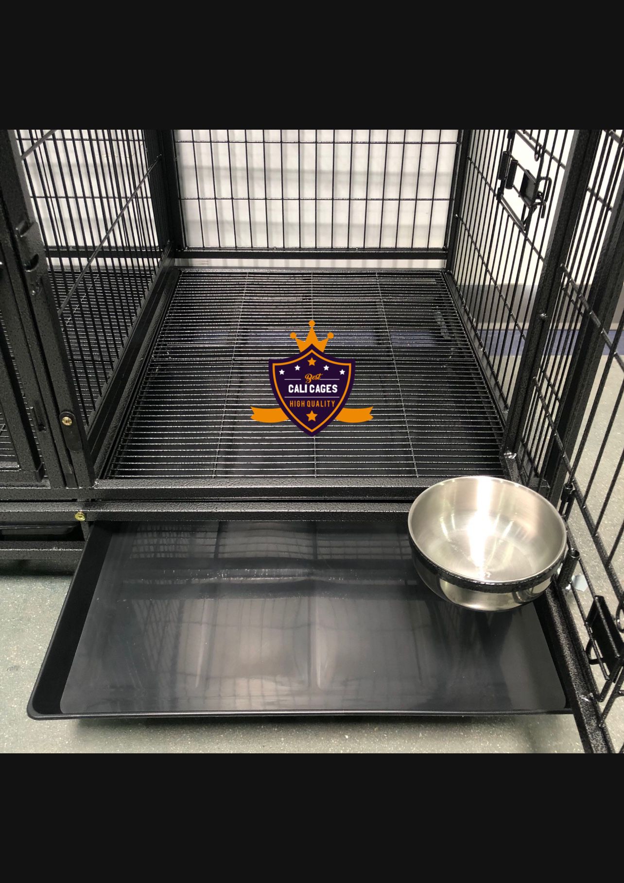 Dog Pet Cage Kennel Size 43” With Divdier And Feeding Bowls New In Box 📦 